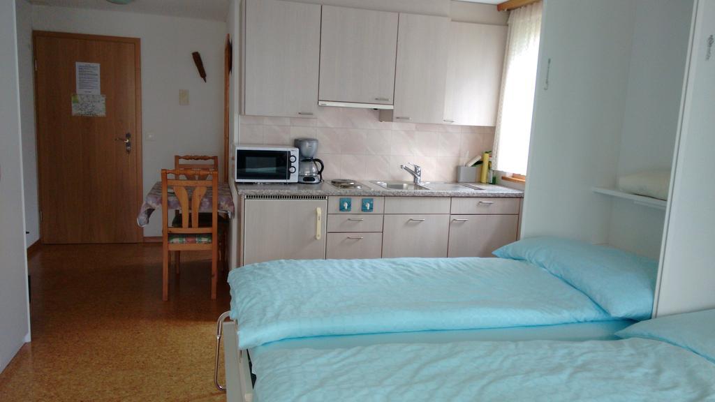 Studio Regli Anne-Maria Apartment Андермат Екстериор снимка